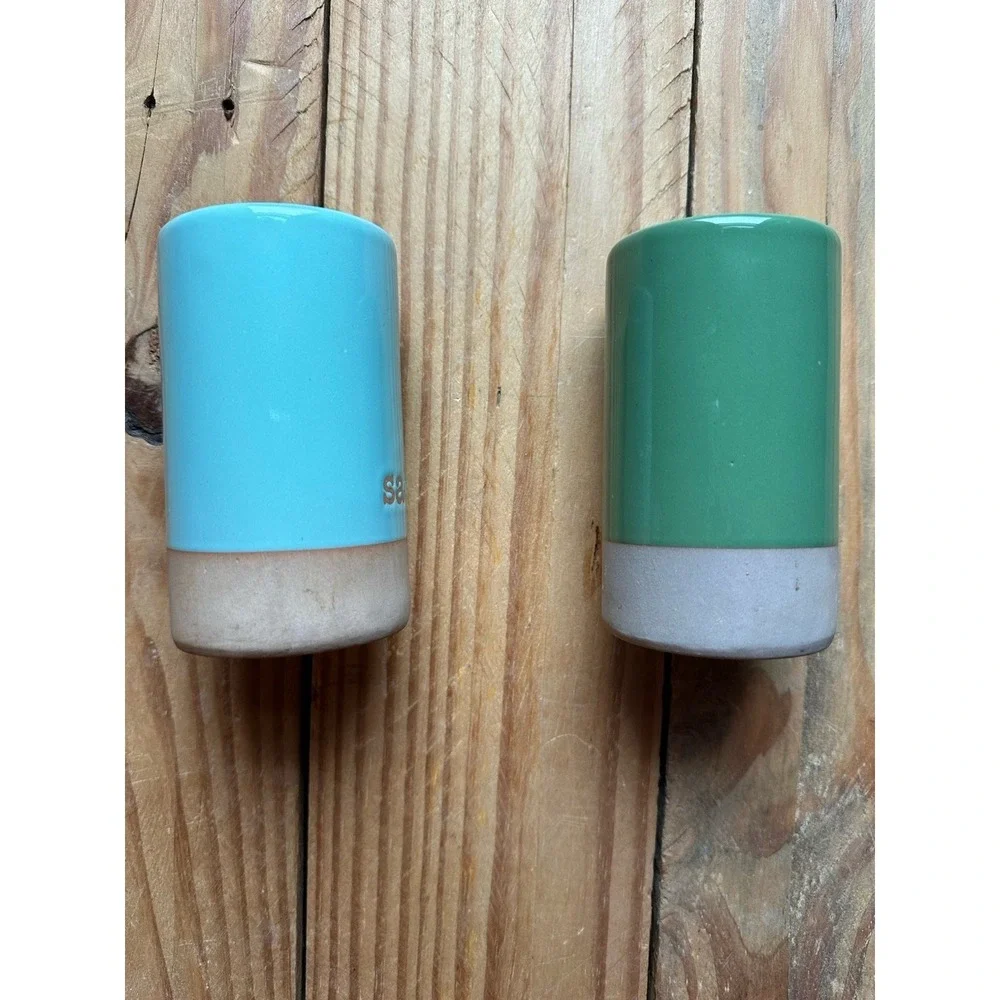 Ceramic & Clay Salt and Pepper Shakers Green Light Blue Extra Large Capacity‎